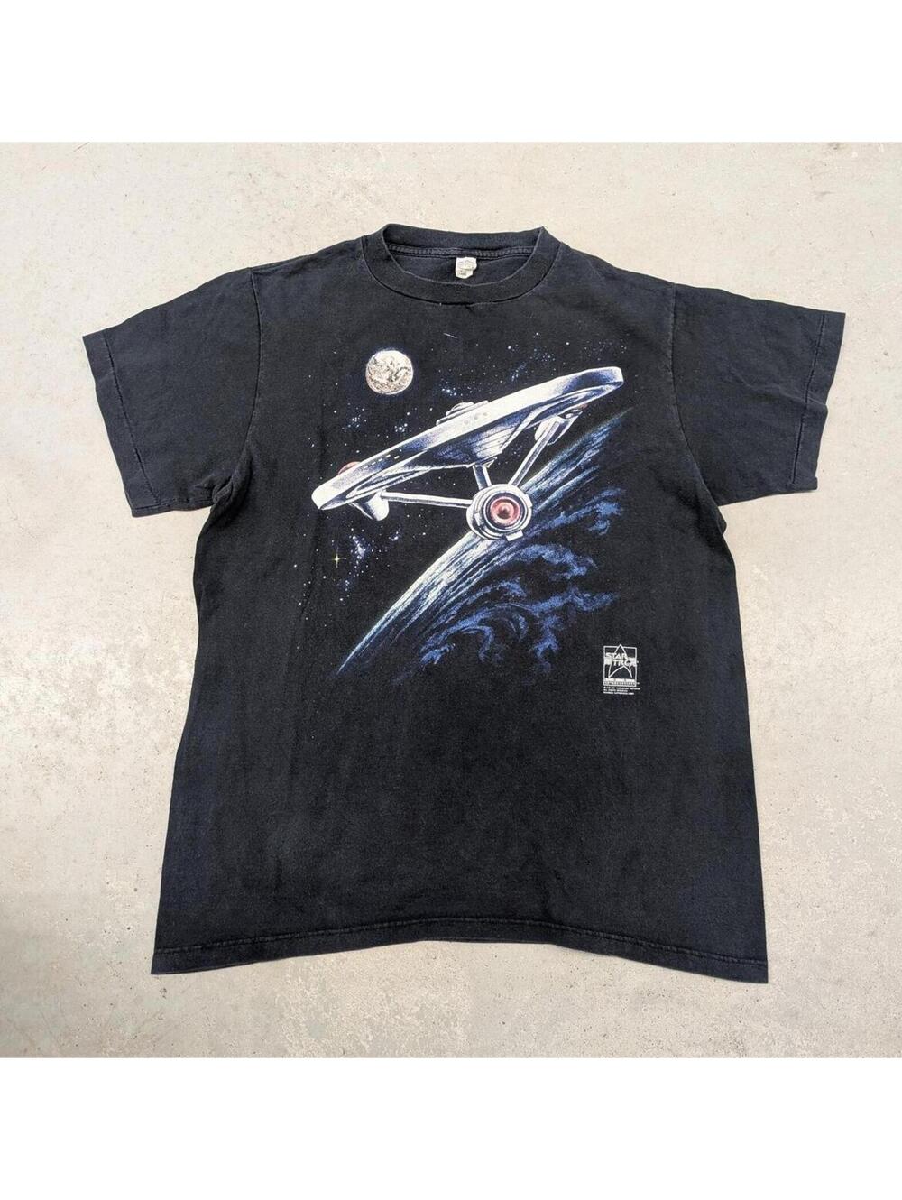 Vintage Star Trek 25th Anniversary USS Enterprise T-shirt